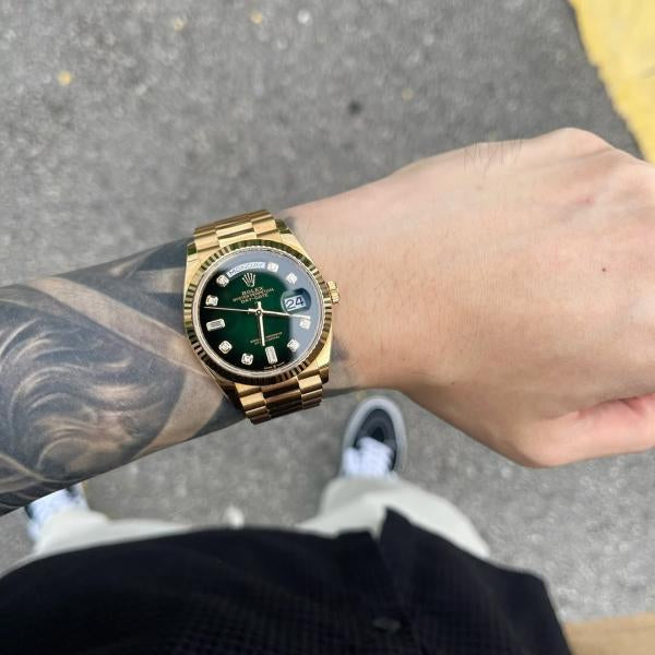 Role_x Oyster Perpetual Day Date 40 Gold-Green
